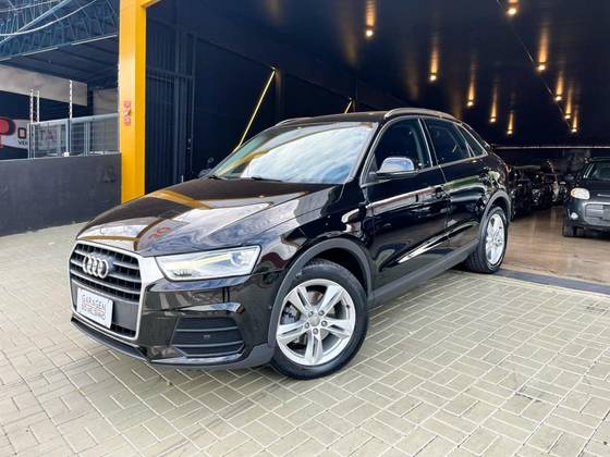 AUDI Q3 1.4 TFSI AMBIENTE FLEX 4P S TRONIC
